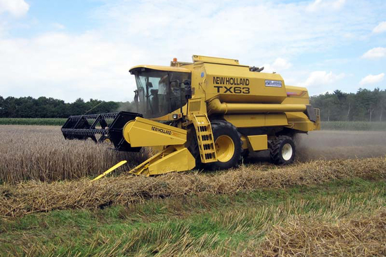 New Holland TX63 triticale dorsen